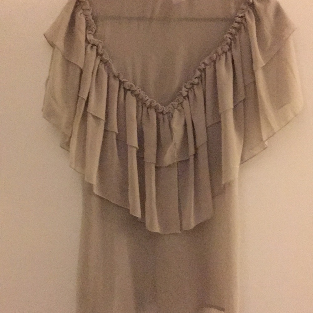 Gray Blouse - Picture 4 of 4